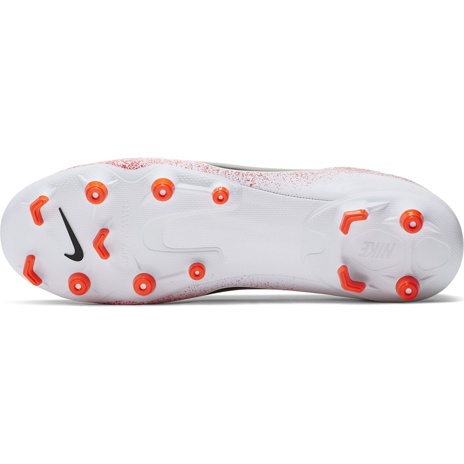 Buty piłkarskie Nike Mercurial Vapor 12 Academy MG AH7375 801 - obrazek 7