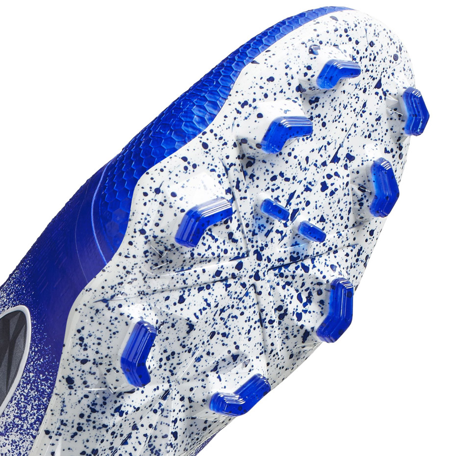 Buty piłkarskie Nike Phantom Venom Elite FG AO7540 104 - obrazek 7