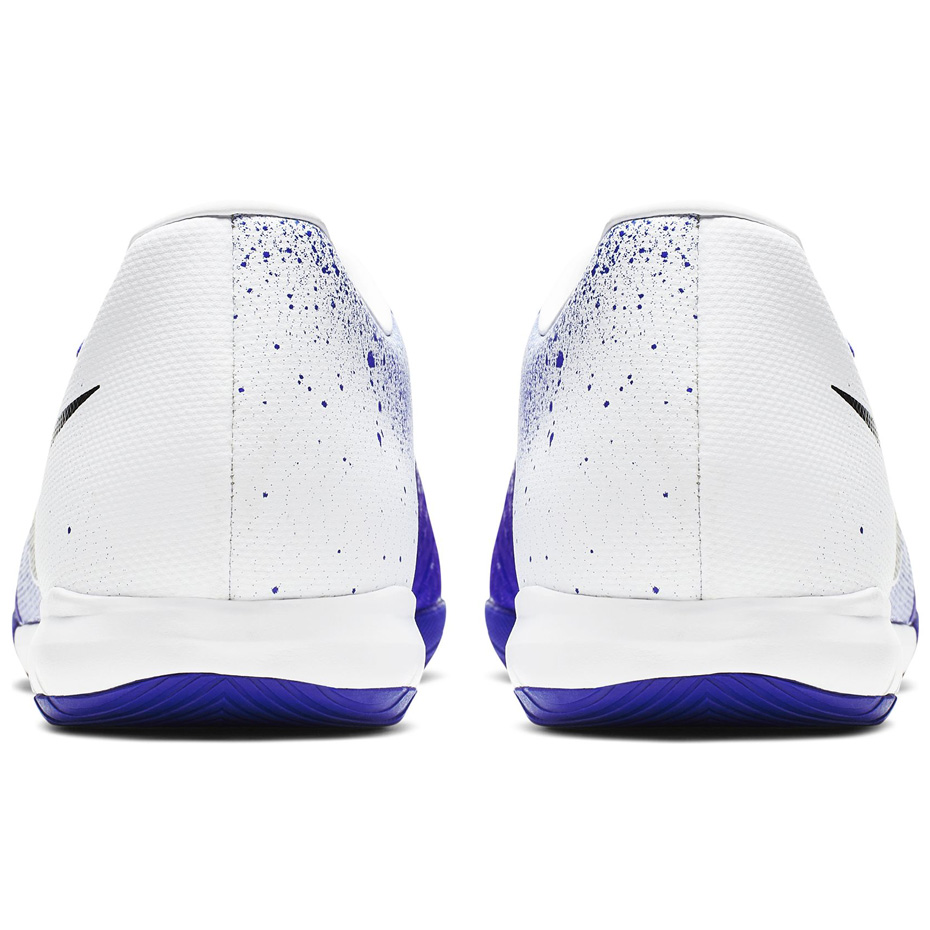 Buty piłkarskie Nike Phantom Venom Academy IC AO0570 104 - obrazek 5