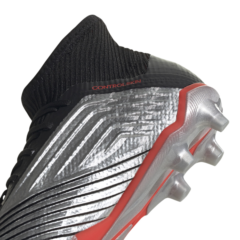 Buty piłkarskie adidas Predator 19.1 FG JR srebrne G25790 - obrazek 5