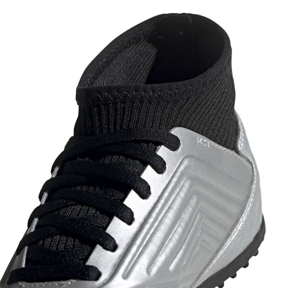 Buty piłkarskie adidas Predator 19.3 TF JR srebrne G25802 - obrazek 4