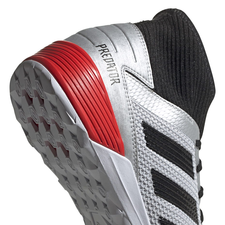 Buty piłkarskie adidas Predator 19.3 IN srebrne F35614 - obrazek 5