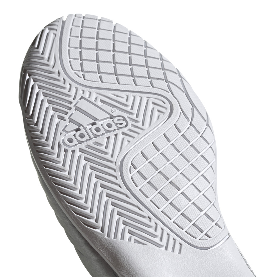 Buty piłkarskie adidas Predator 19.3 IN JR srebrne G25806 - obrazek 6