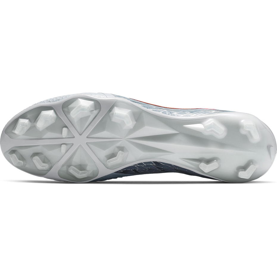 Buty piłkarskie Nike Phantom Venom Elite FG AO7540 008 - obrazek 6