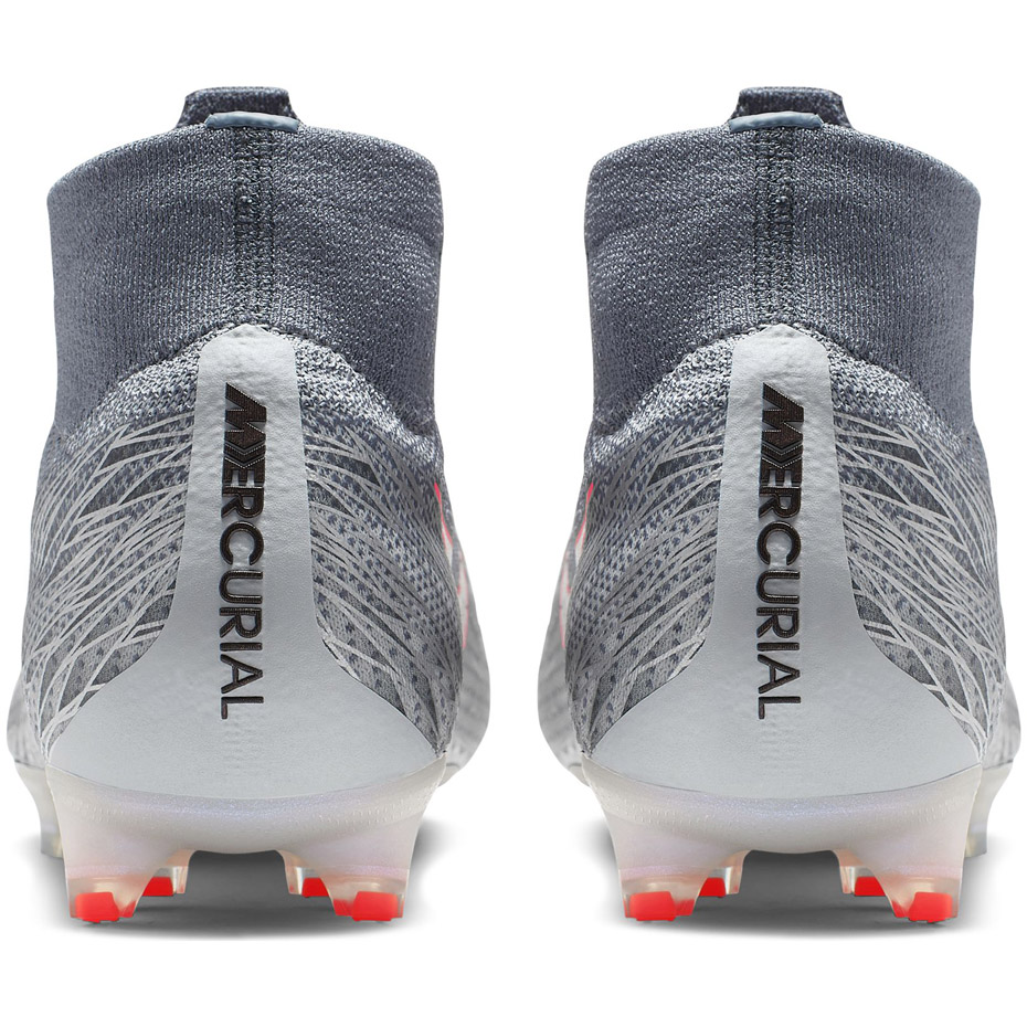 Buty piłkarskie Nike Mercurial Superfly 6 Elite FG AH7365 008 - obrazek 4