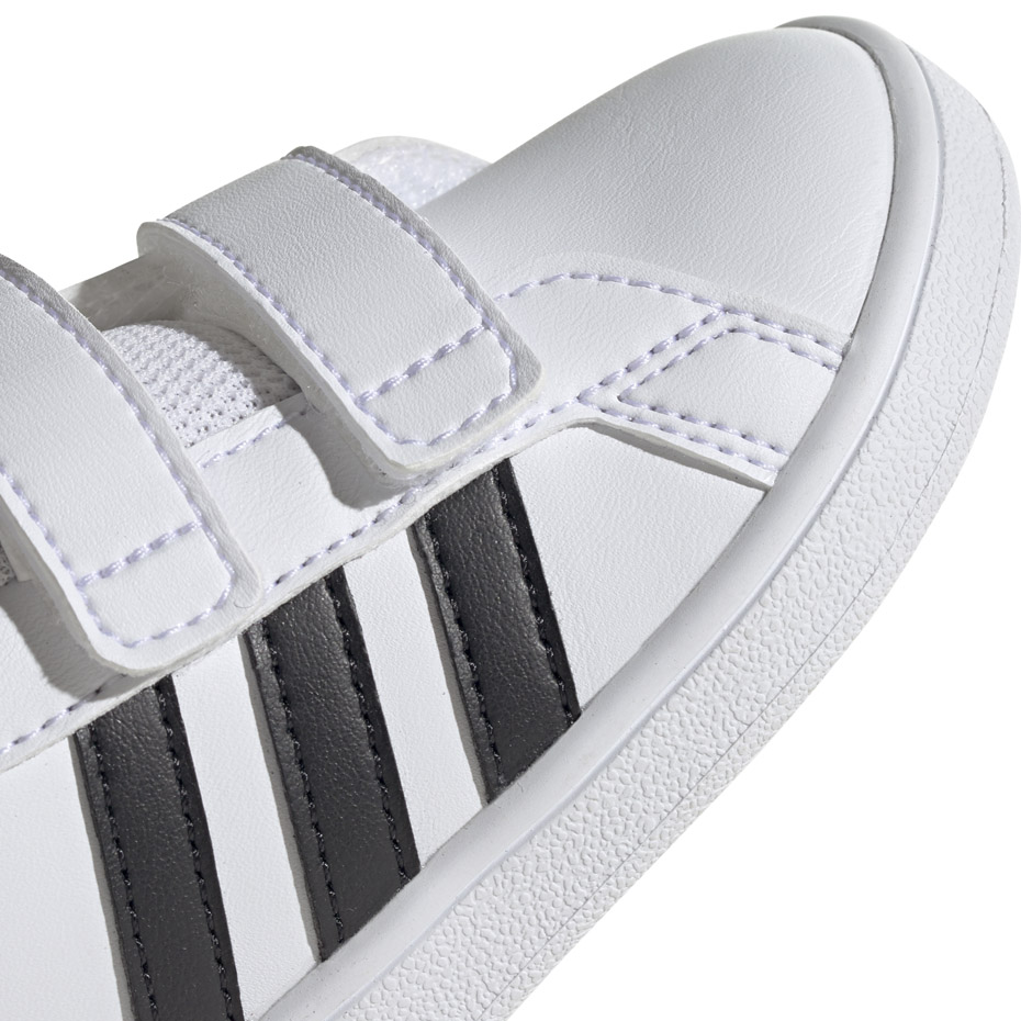 Buty dla dzieci adidas Grand Court I biało czarne EF0118 - obrazek 4