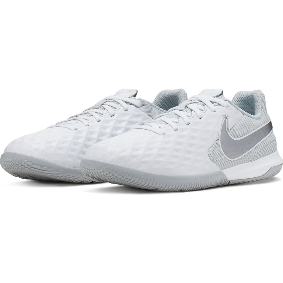 Buty piłkarskie Nike Tiempo Legend 8 Academy IC JUNIOR AT5735 100 - obrazek 4
