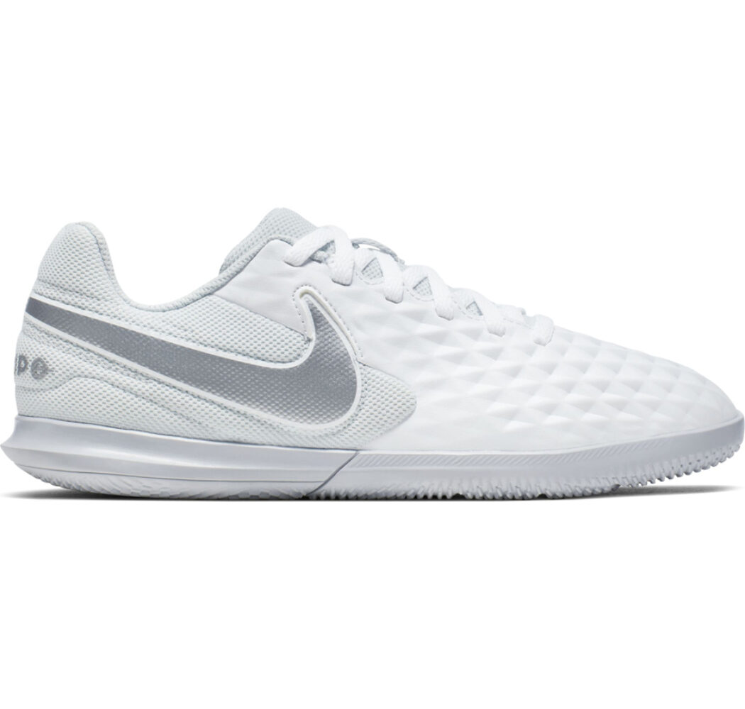 Buty piłkarskie Nike Tiempo Legend 8 Club IC JUNIOR AT5882 100