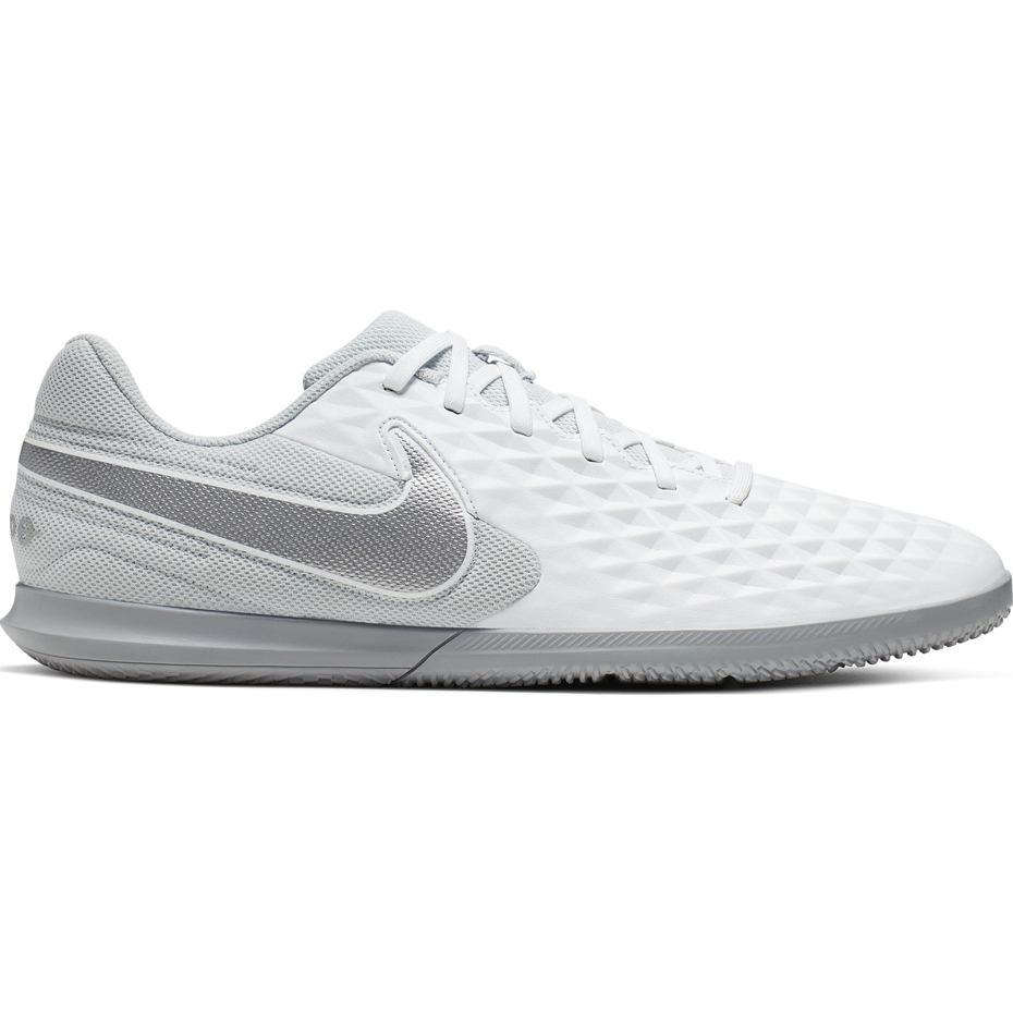 Buty piłkarskie Nike Tiempo Legend 8 Club IC AT6110 100