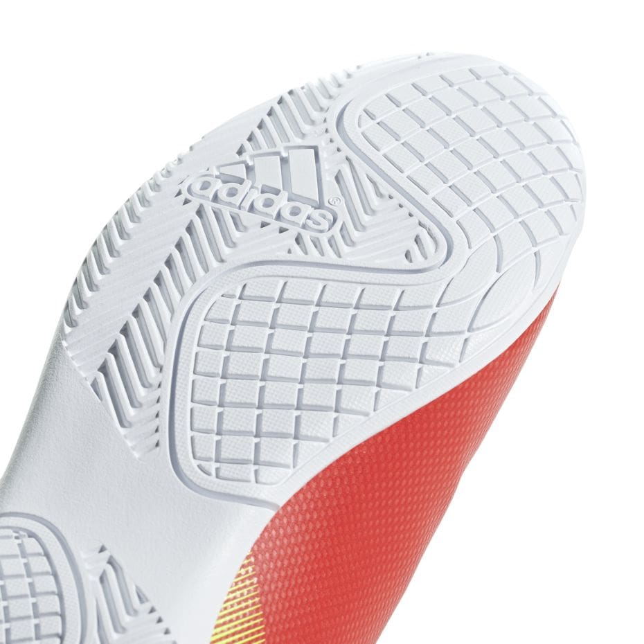 Buty piłkarskie adidas Nemeziz Messi 18.4 JR CM8639 - obrazek 4