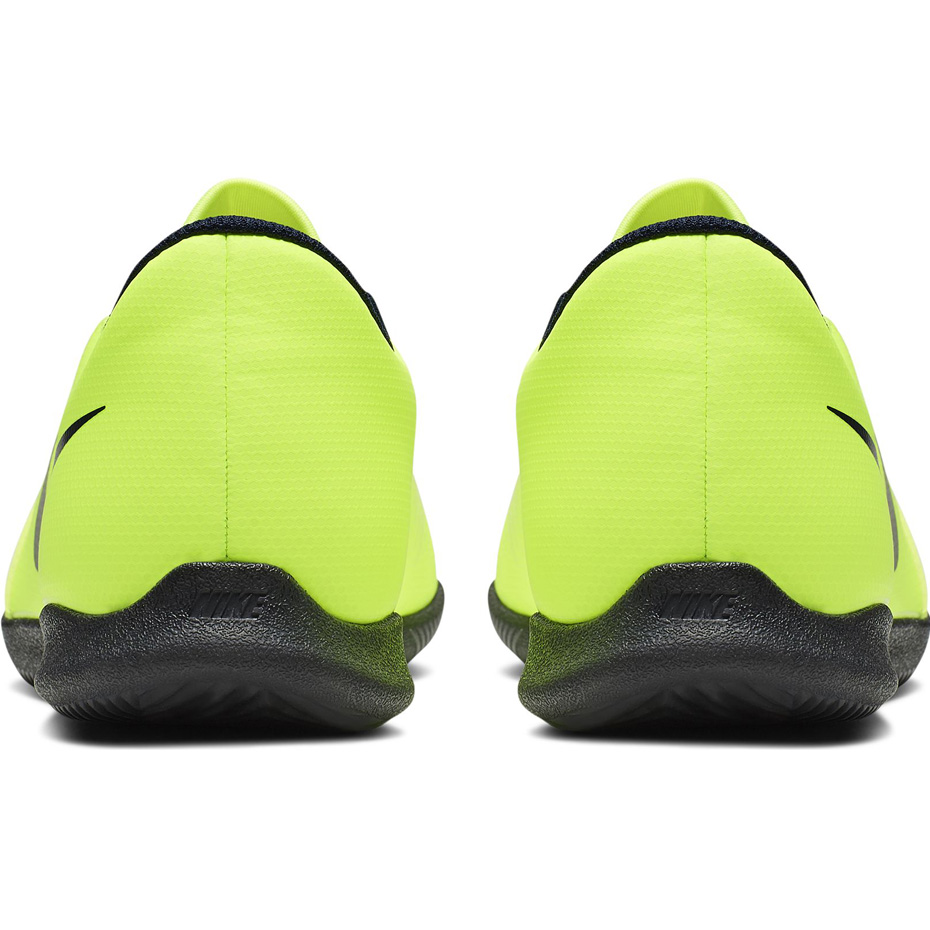 Buty piłkarskie Nike Phantom Venom Club IC JUNIOR AO0399 717 - obrazek 5
