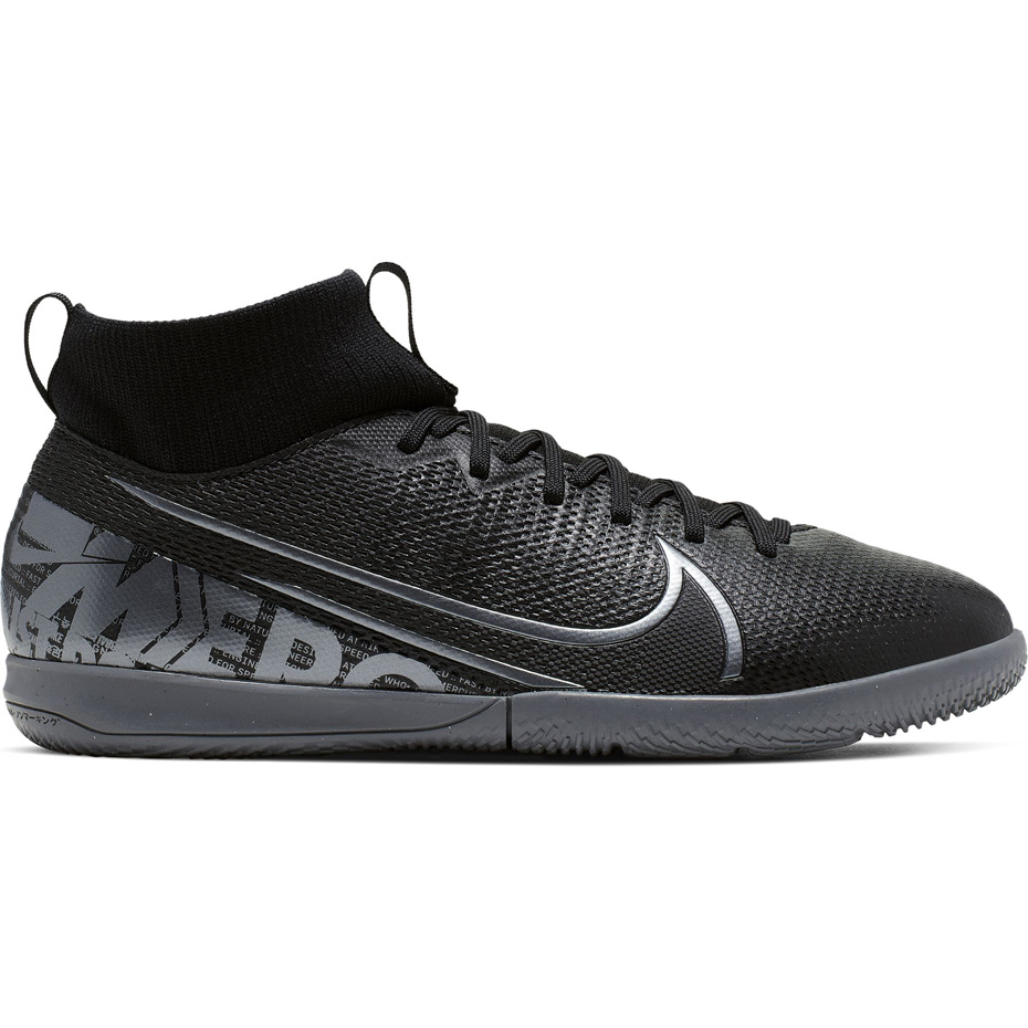 Buty piłkarskie Nike Mercurial Superfly 7 Academy IC JUNIOR AT8135 001