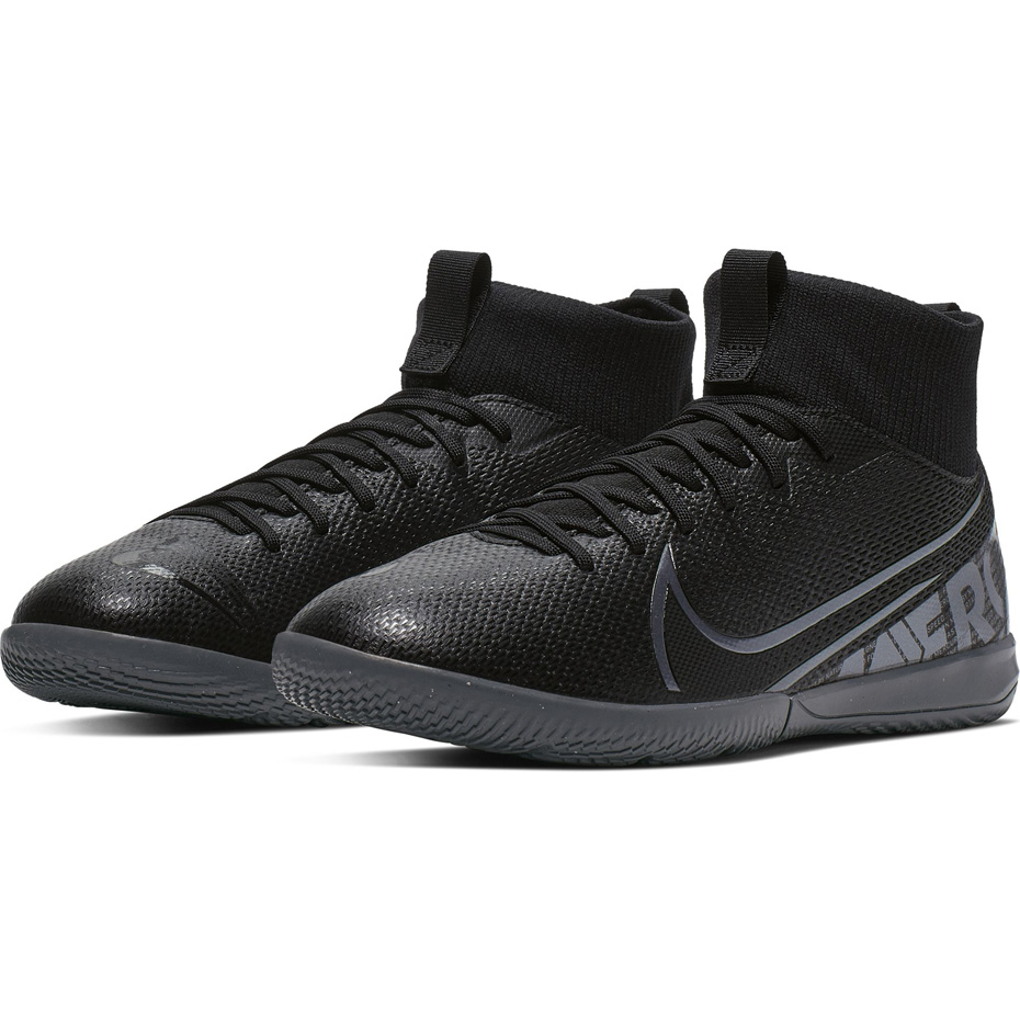 Buty piłkarskie Nike Mercurial Superfly 7 Academy IC JUNIOR AT8135 001 - obrazek 2