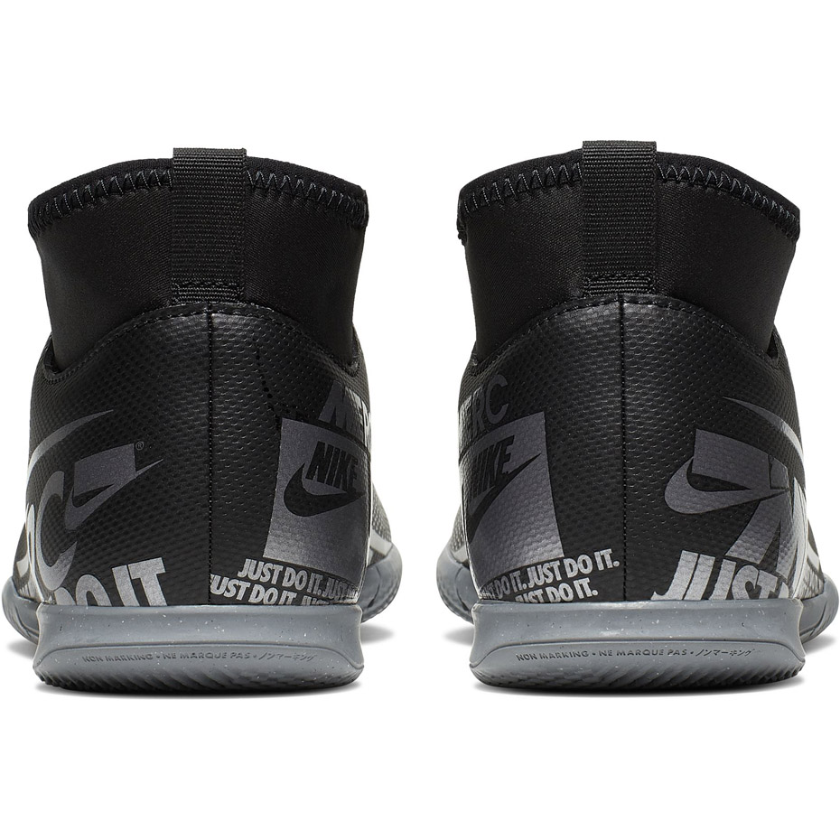 Buty piłkarskie Nike Mercurial Superfly 7 Club IC JUNIOR AT8153 001 - obrazek 5