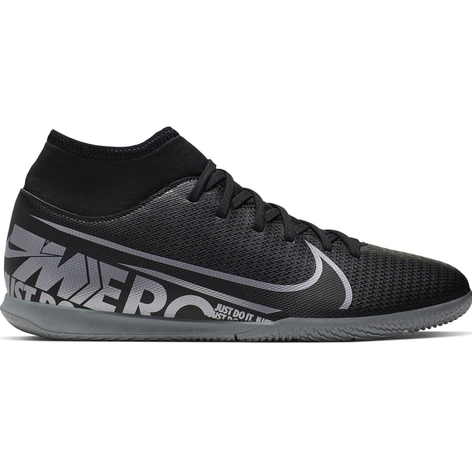 Buty piłkarskie Nike Mercurial Superfly 7 Club IC AT7979 001