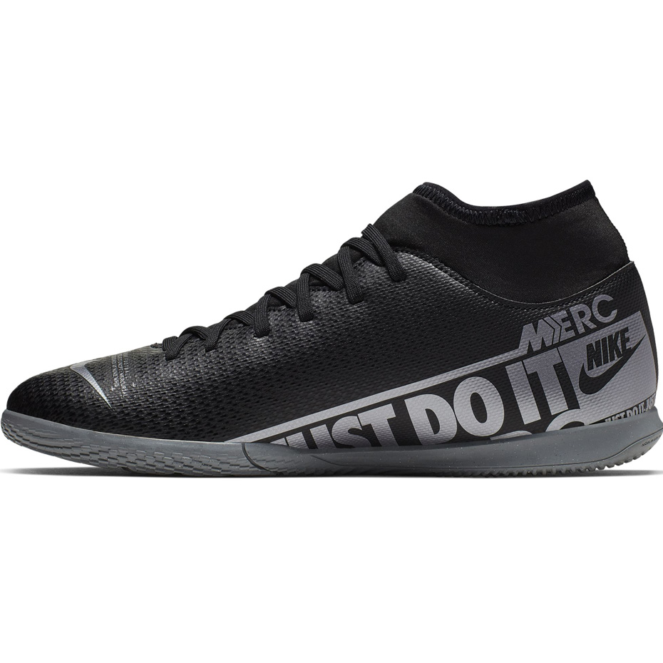 Buty piłkarskie Nike Mercurial Superfly 7 Club IC AT7979 001 - obrazek 2