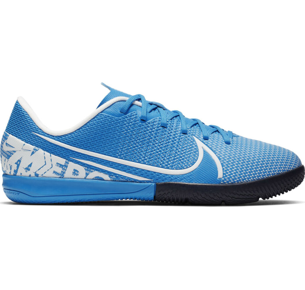 Buty piłkarskie Nike Mercurial Vapor 13 Academy IC JUNIOR AT8137 414
